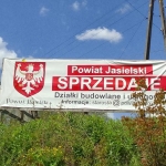 Ogłoszenie Zarządu Powiatu w Jaśle o przetargach ustnych nieograniczonych na sprzedaż nieruchomości gruntowych niezabudowanych, stanowiących własność Powiatu Jasielskiego położonych w miejscowości Przysieki